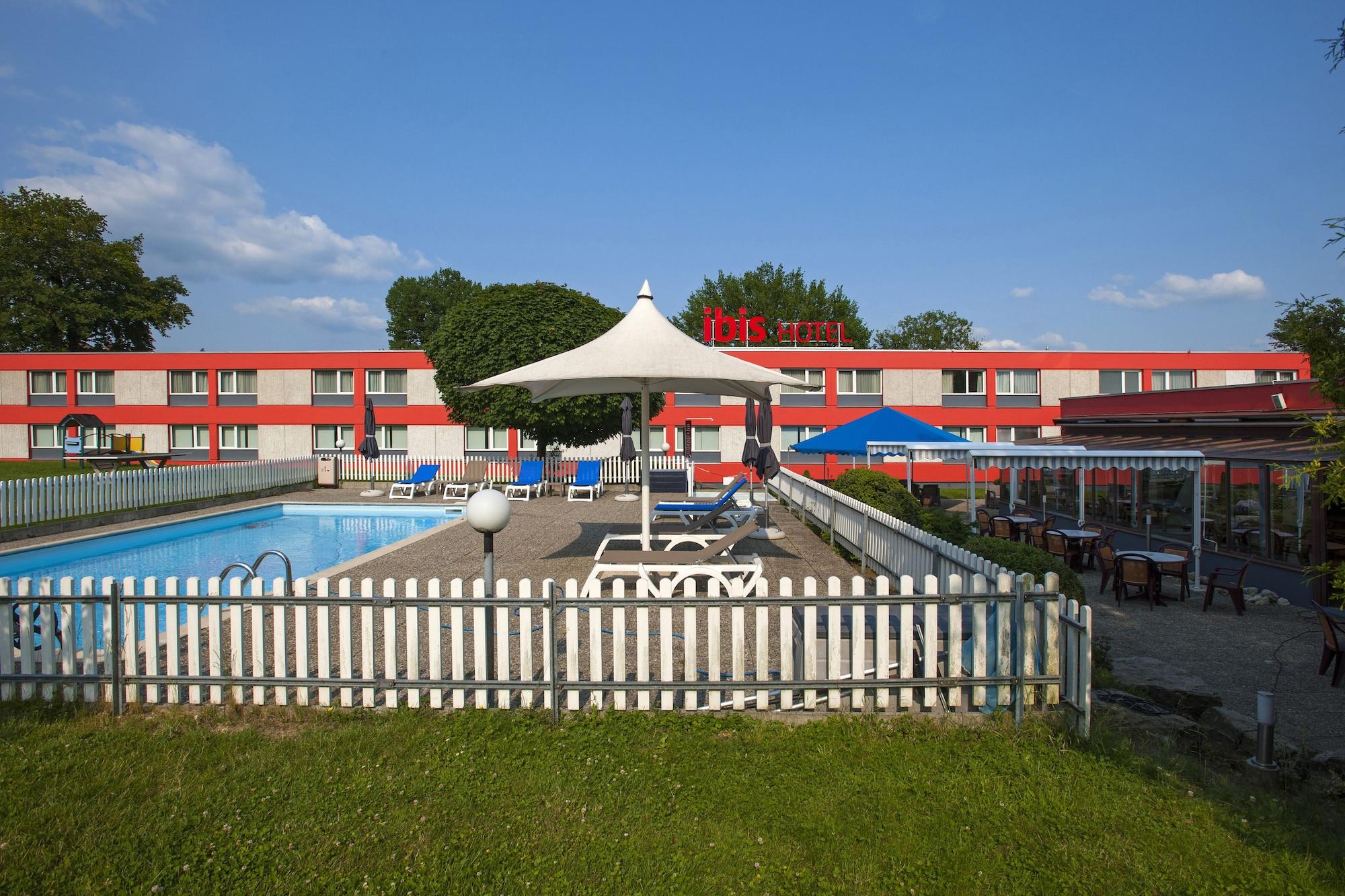 Ibis 3 Lacs Neuchatel Thielle Kültér fotó
