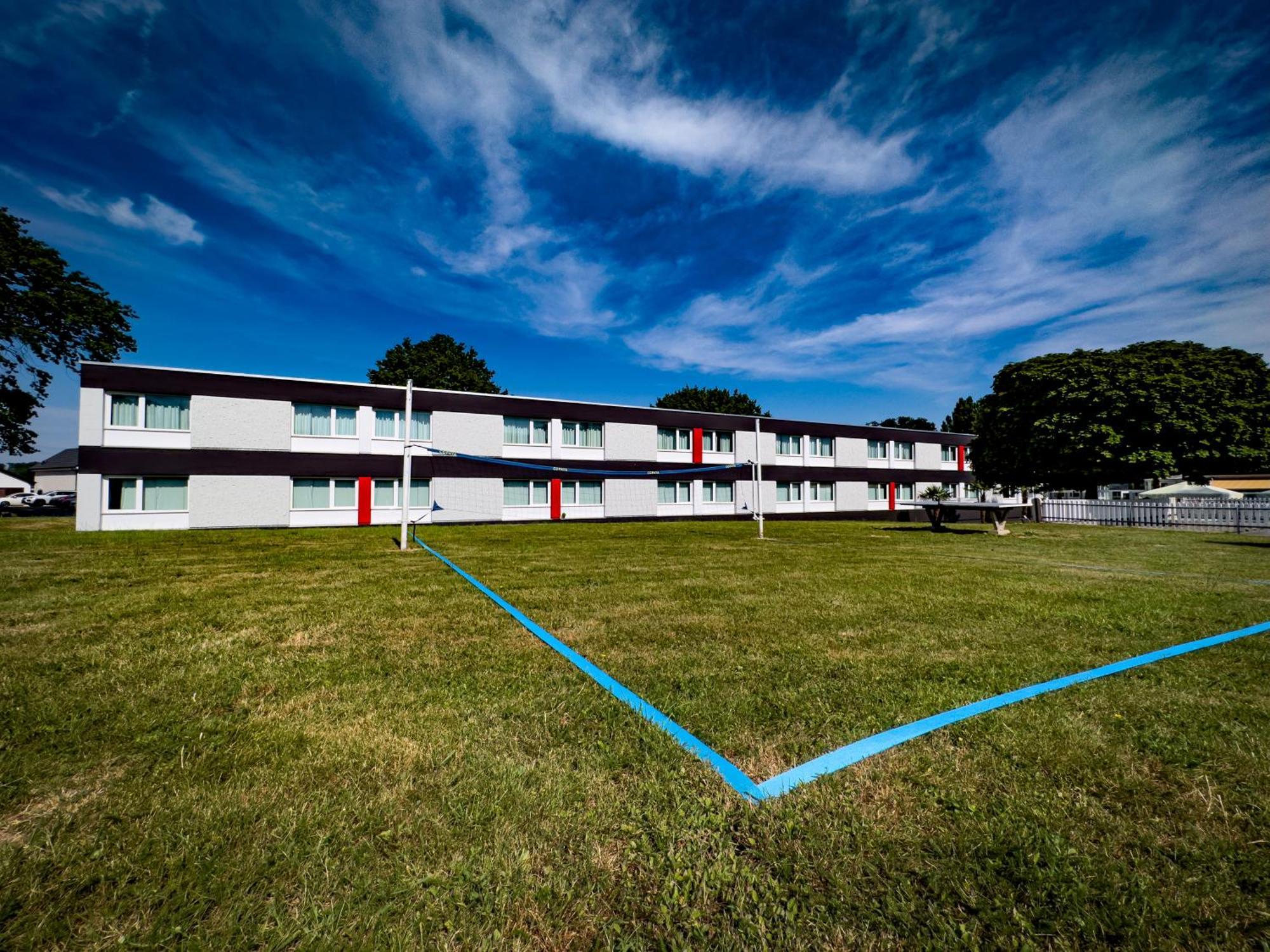 Ibis 3 Lacs Neuchatel Thielle Kültér fotó